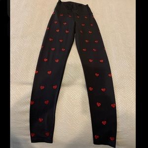 Beach Riot Heart Leggings